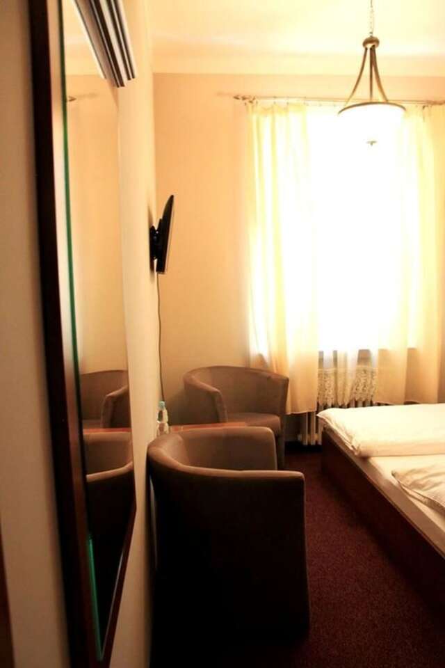 Мини-отель Hotelik Polonia Лович-45